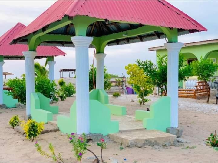 Bosofet Beach And Creek Lodge Sanyang Экстерьер фото