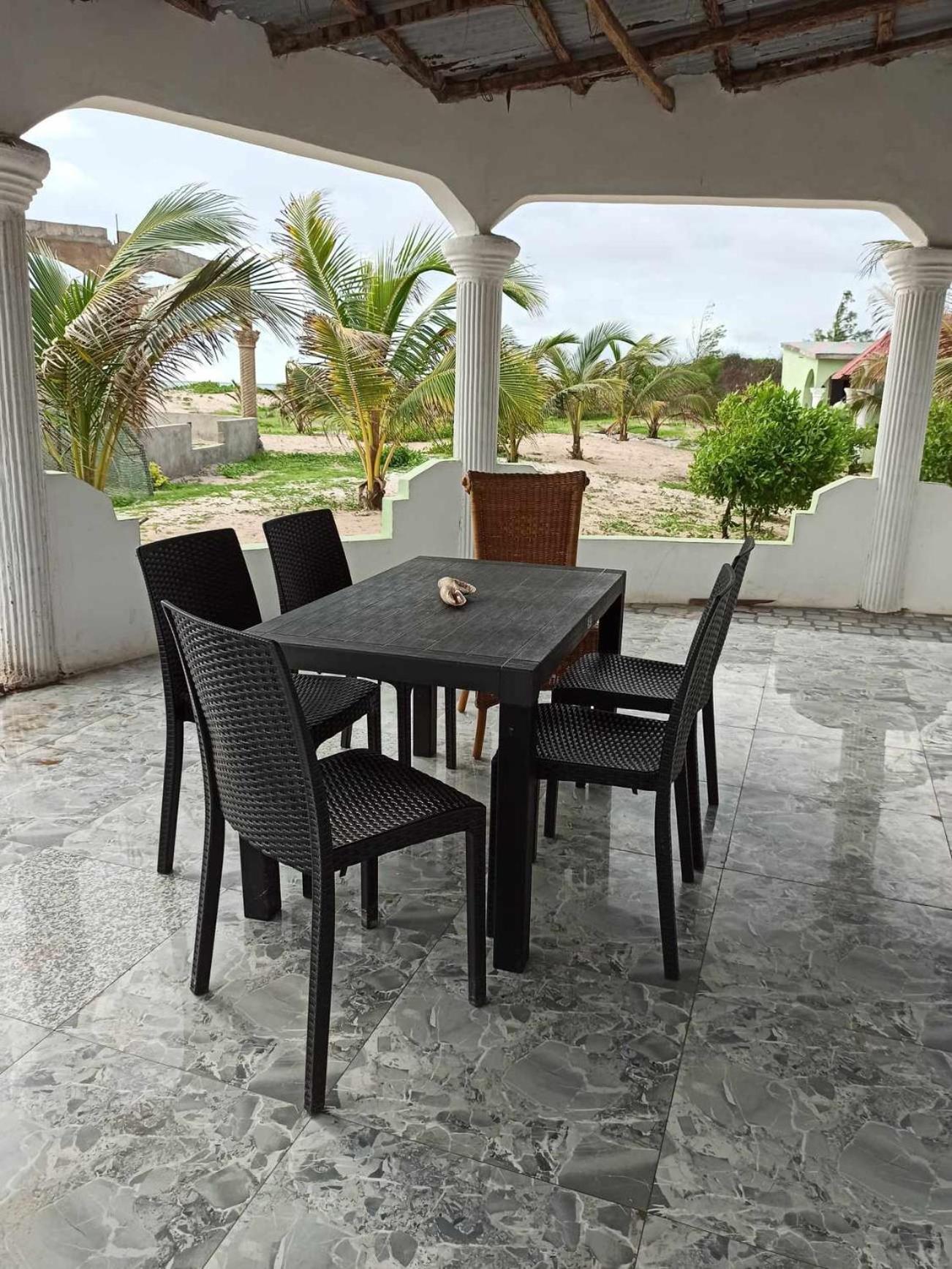 Bosofet Beach And Creek Lodge Sanyang Экстерьер фото
